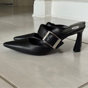 DKNY Nalani Black Faux Leather Pointed Stiletto Mule Heels Size 9.5 NWOT